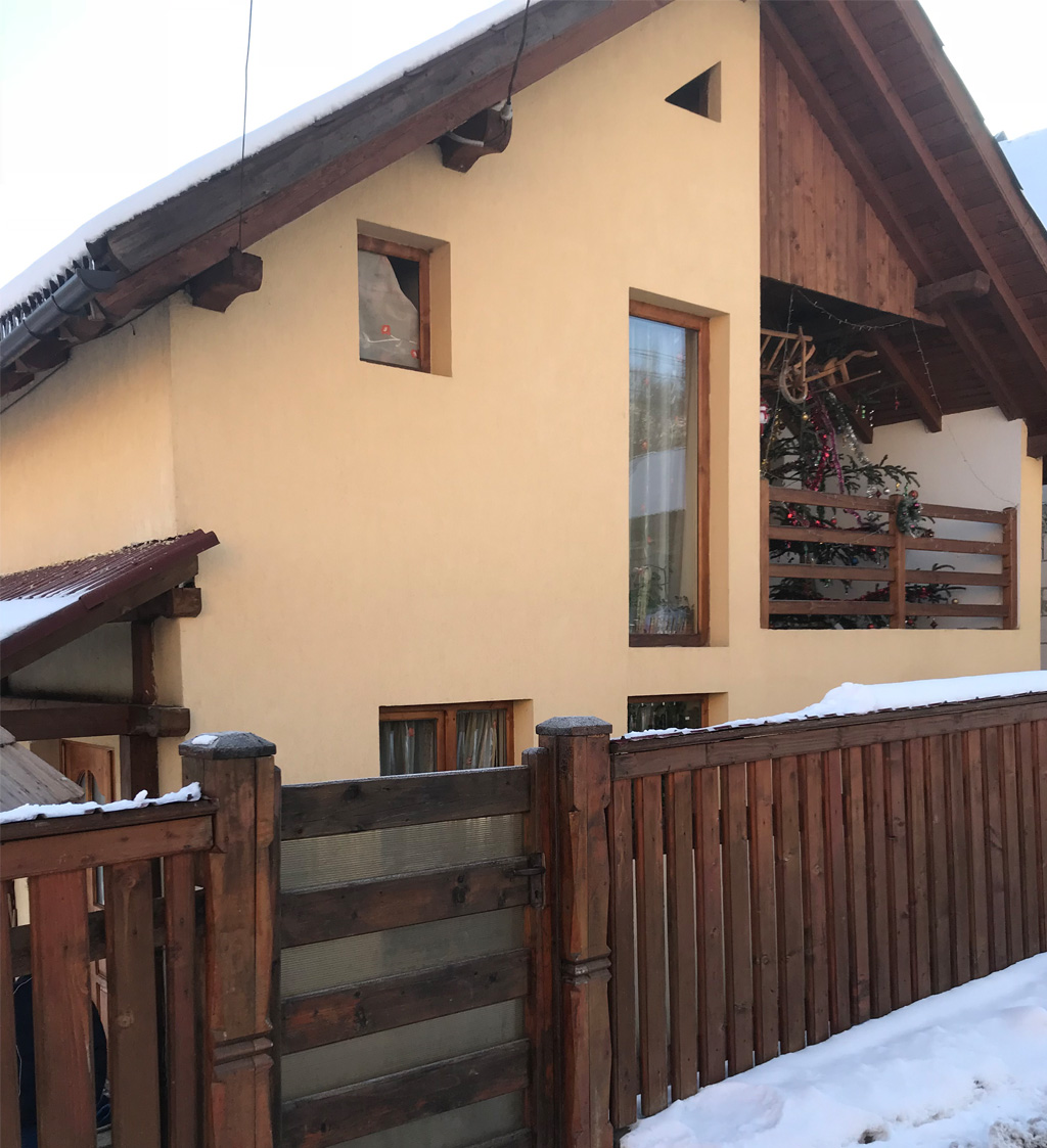 casa-tibil01